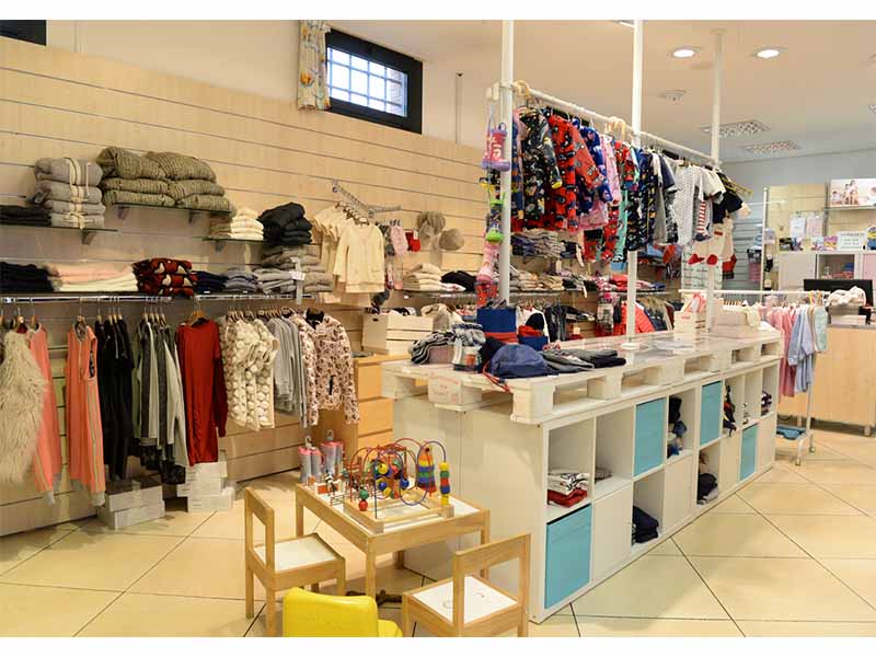 Negozio Outlet bimbo